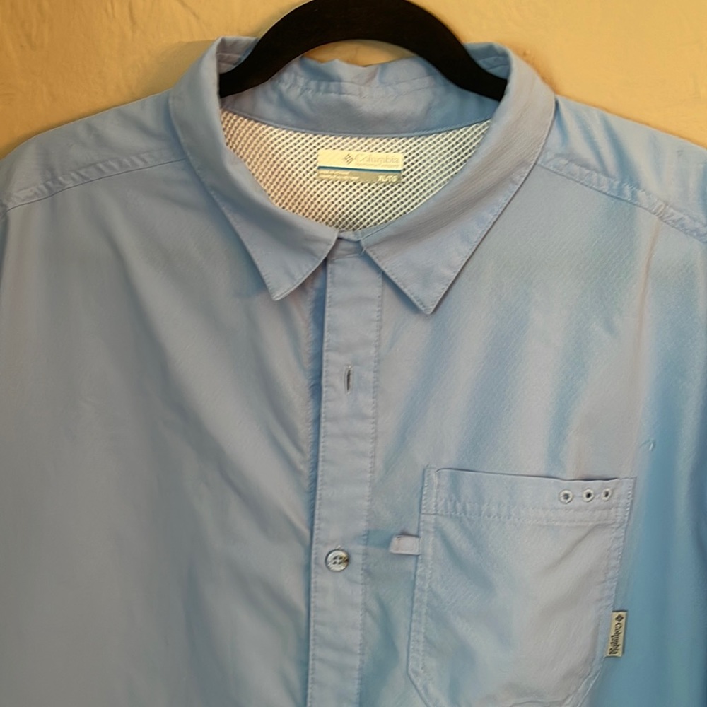 Columbia PFG fishing shirt